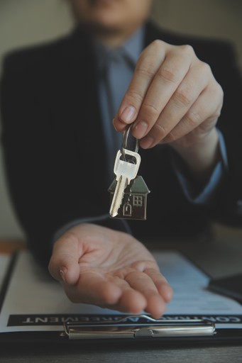Quanto Tempo Deve Durar o Procedimento de Conferência Aduaneira?